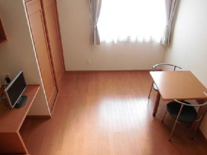 レオパレスディヤハイム 萩の居間