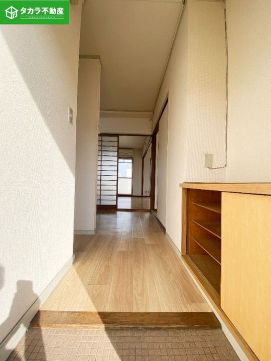 エポックWESTBAYの玄関