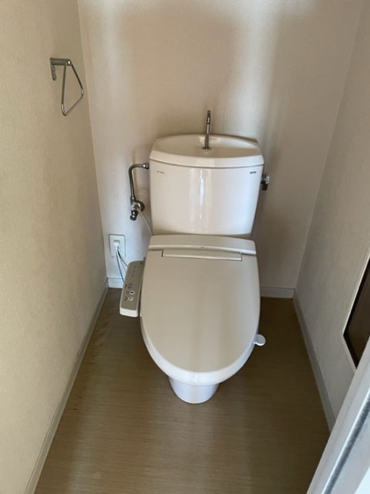シモンエトールの内装