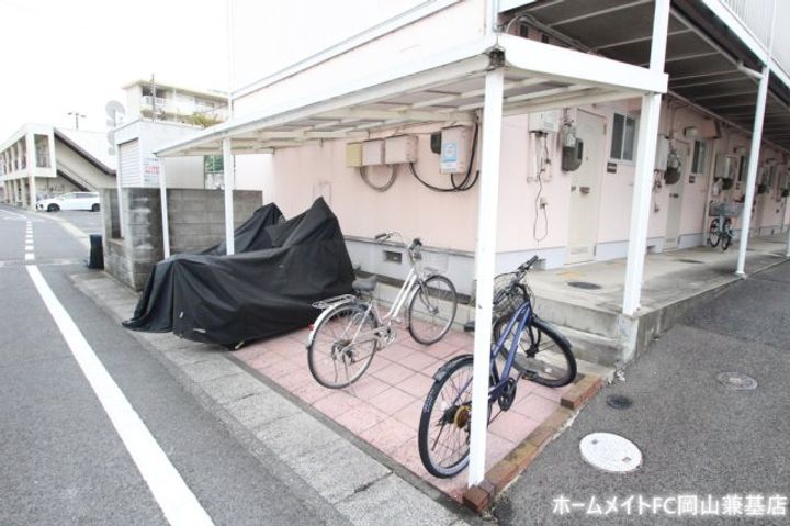 パールハイツBの地図