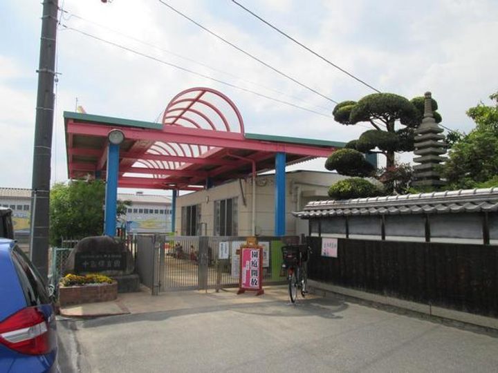 ダックハウス中島 B棟の周辺