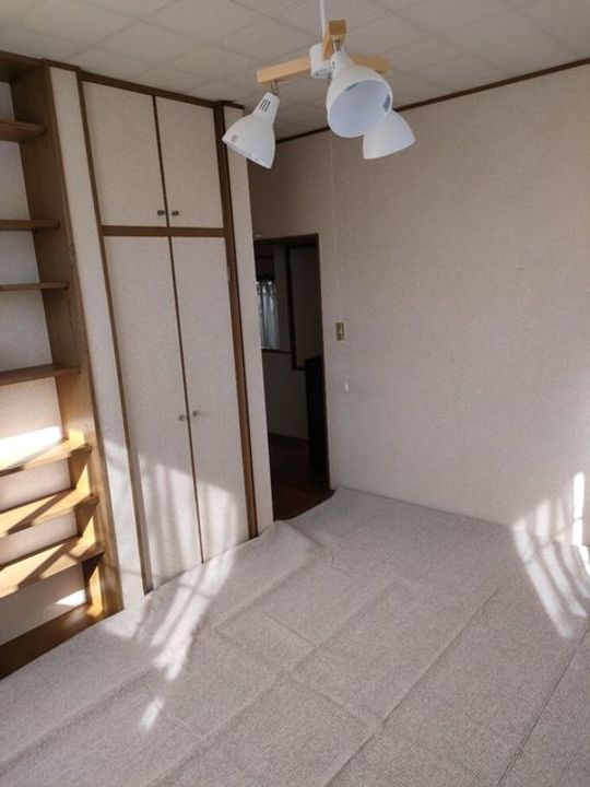 宝角アパートの居間