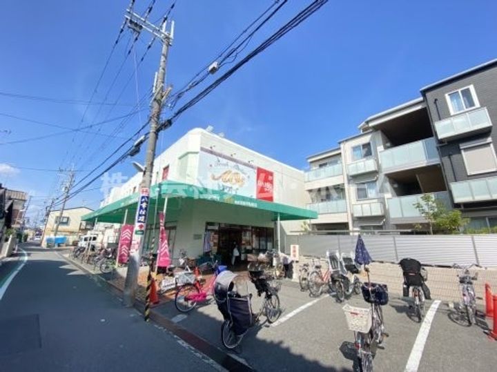 カーサカナタ本郷橋の周辺