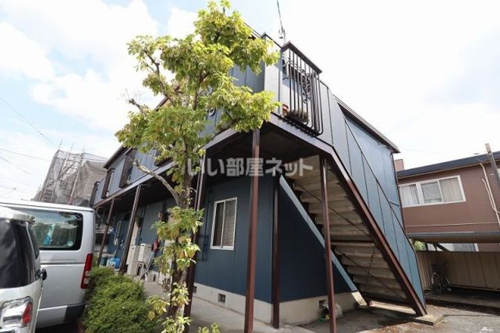 コーポカマイチの外観