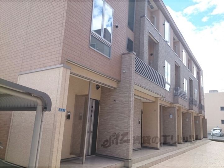 オーセンティック3の外観