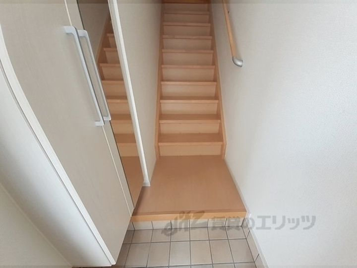 オーセンティック3の玄関