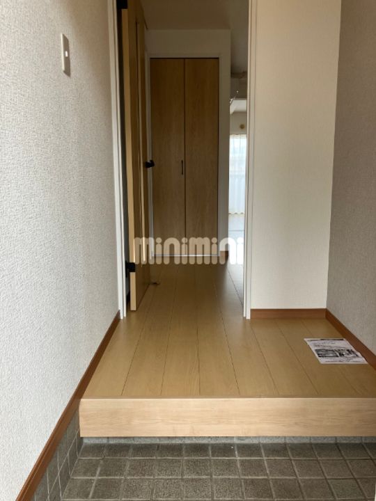 バンディアンハイツの玄関