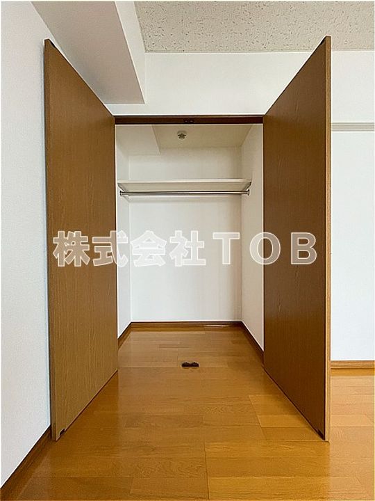 サーフウッドの内装