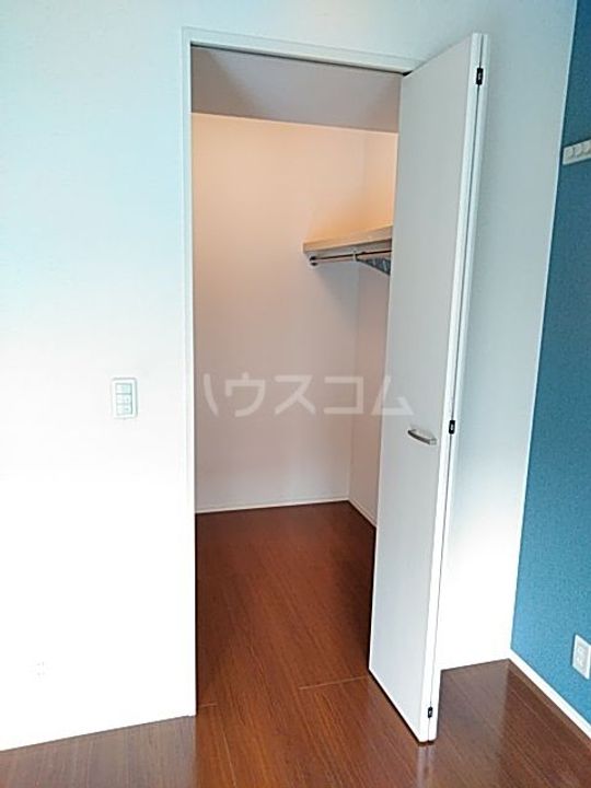 ヴェルジュ向の内装