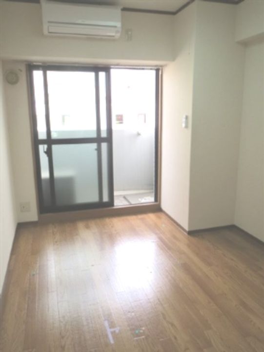 HOPE CITY天神橋の居間