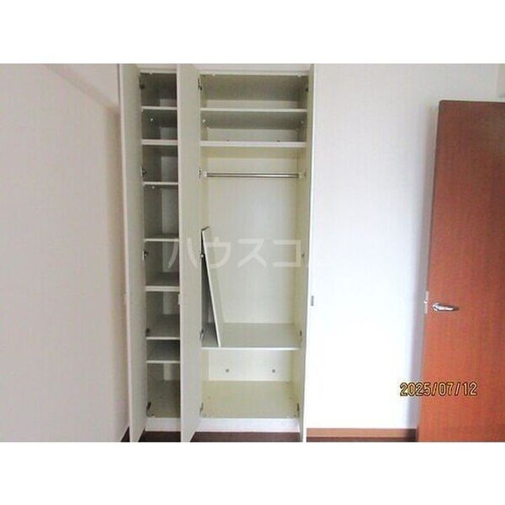 サーパス今泉第2の内装