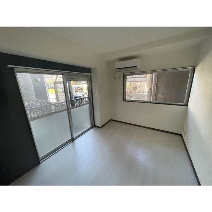 埼玉県さいたま市北区大成町4(マンション)の賃貸物件の居間