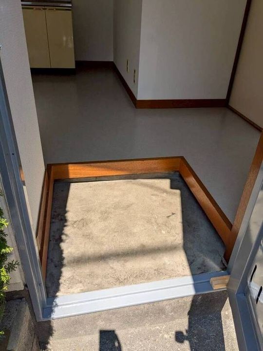 ヴィラ上池の玄関