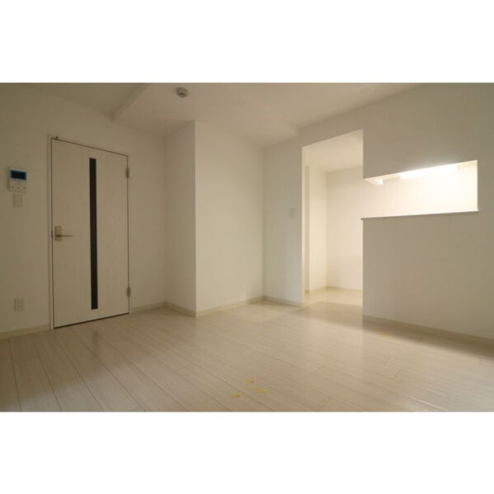 WIND HILLS West14の居間