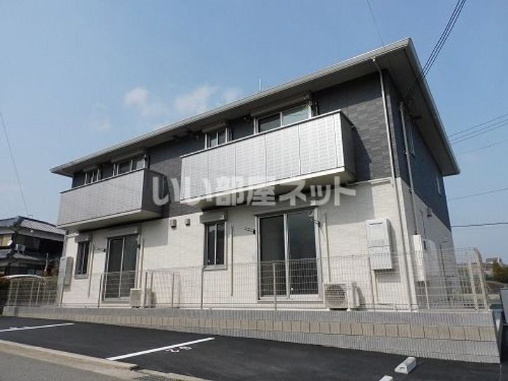 兵庫県西脇市野村町茜が丘(アパート)の賃貸物件の外観