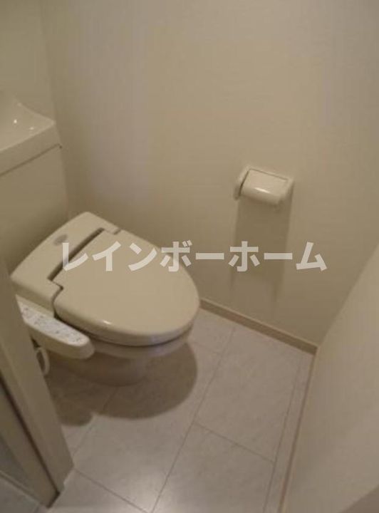 UNISON IIの内装