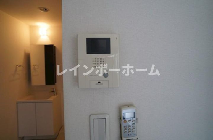 UNISON IIの内装