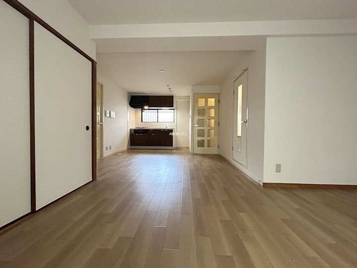 大阪府大阪市生野区巽南5(マンション)の賃貸物件の居間