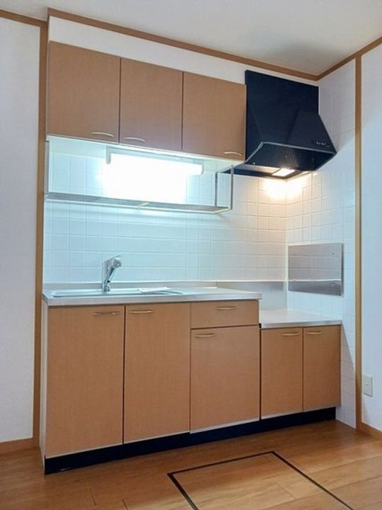 ハピネス Bのキッチン