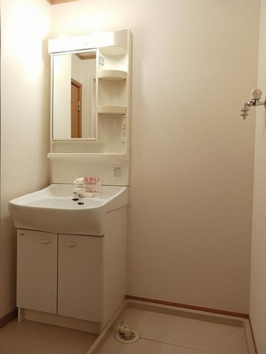 ハピネス Bの内装