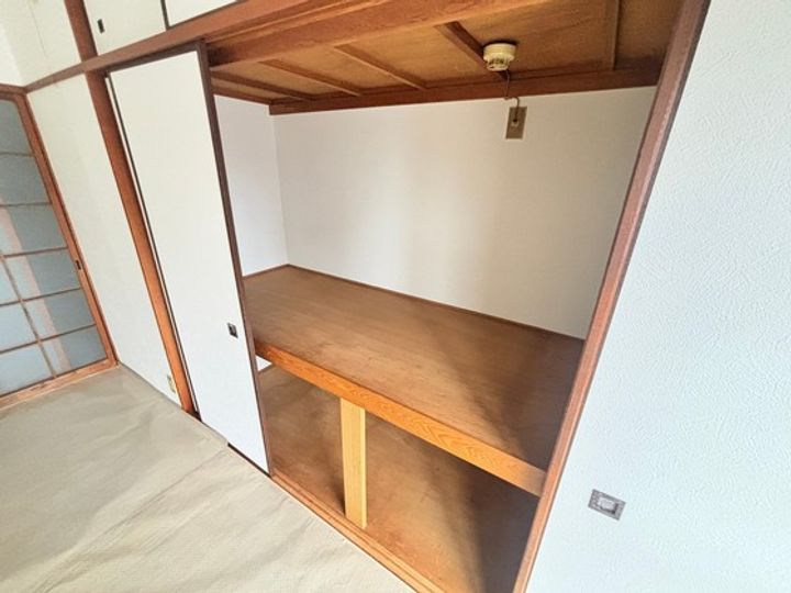 シティハイツ石本の内装