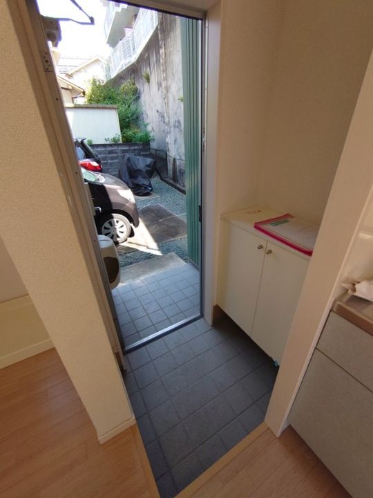 静岡県浜松市中央区富塚町(一戸建)の賃貸物件の玄関