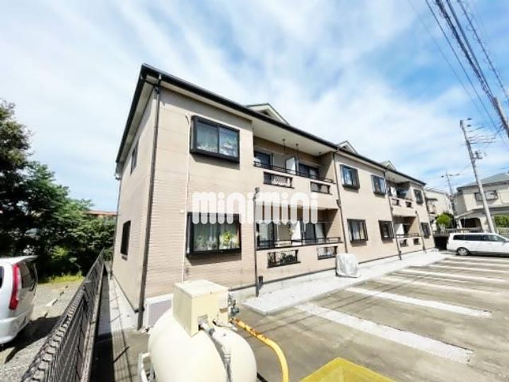 シャルマンピエースの外観