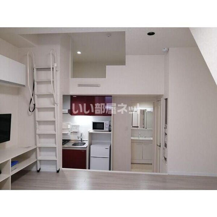 大阪府東大阪市新池島町2(アパート)の賃貸物件の居間