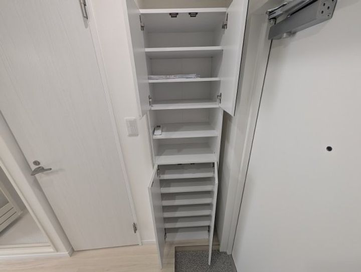 メゾンシルクロードの内装