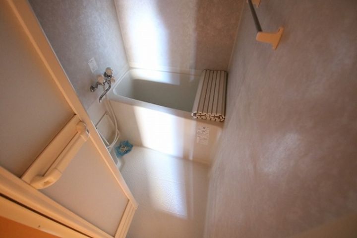 コンフォール舟小屋の風呂