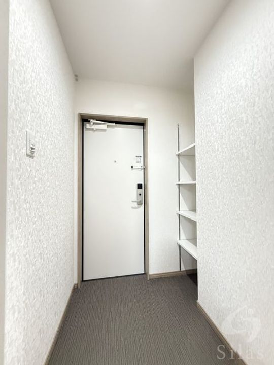 京都グランデ五番館の玄関