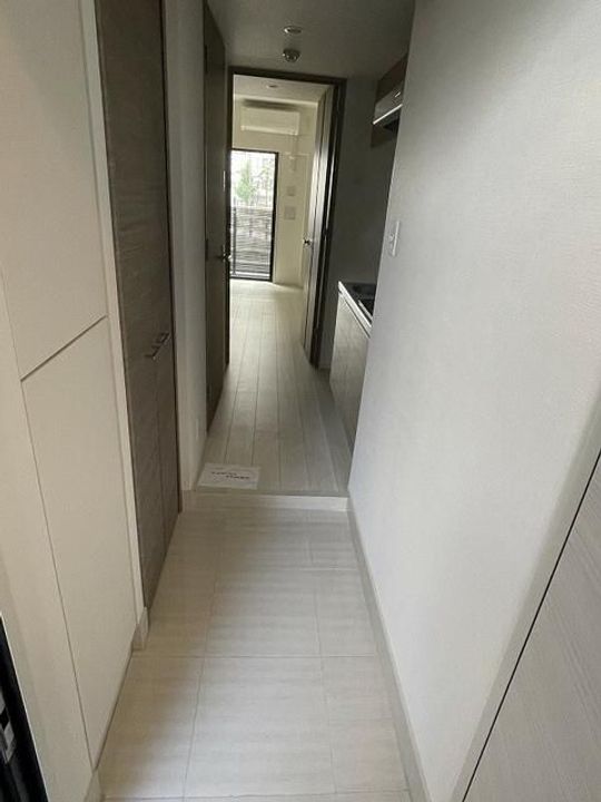 グランリーヴェル横濱南ADELEの玄関