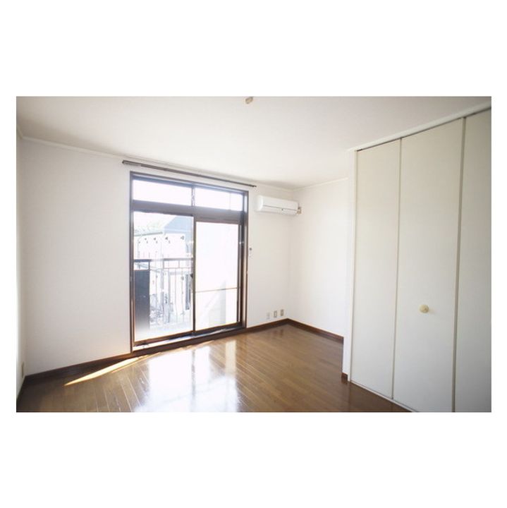 グリーンヒルハイツB棟の居間