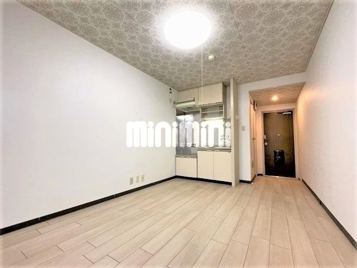 レディースハウス東和の居間