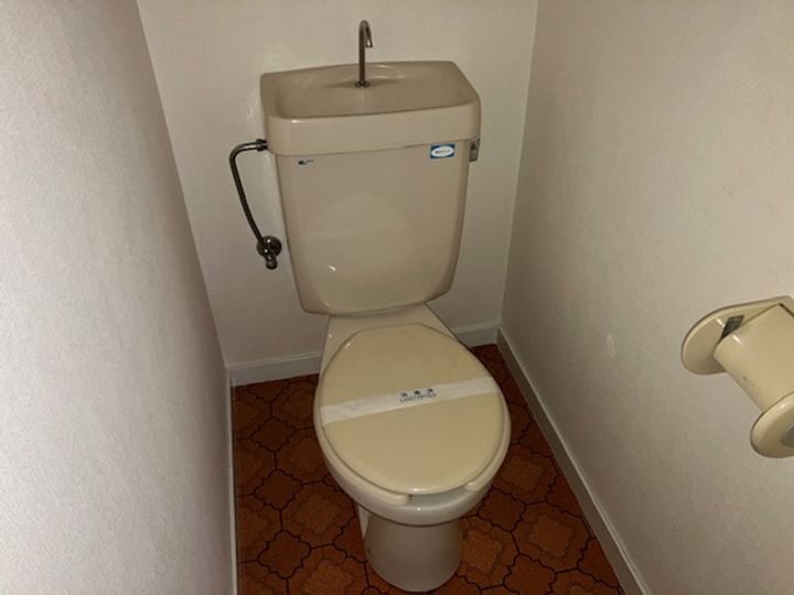 小松ビルの内装