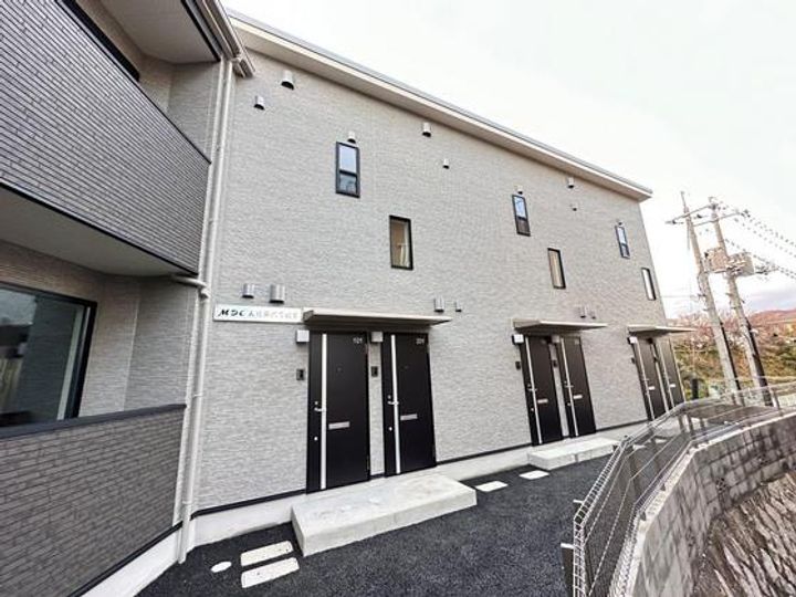 ユニクオーレ五日市IIの外観