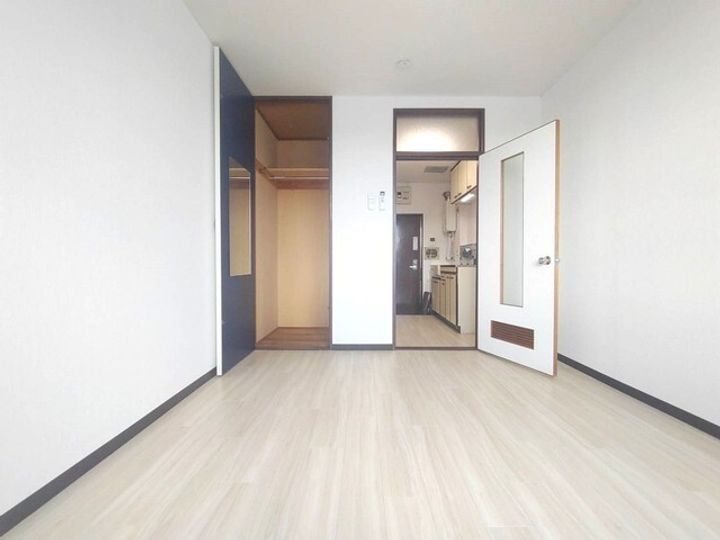 グリーンヒルズの居間