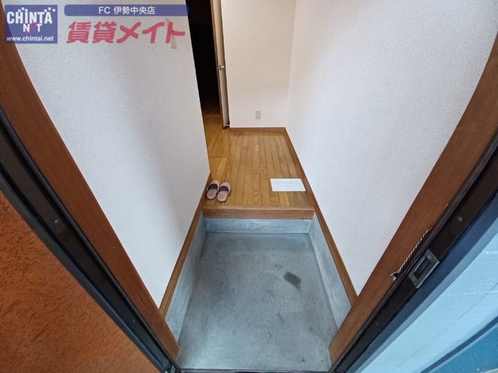 ドリームハイツの玄関