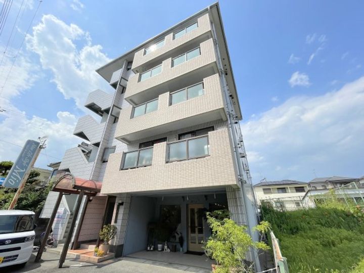 ダイワ第三マンションの外観