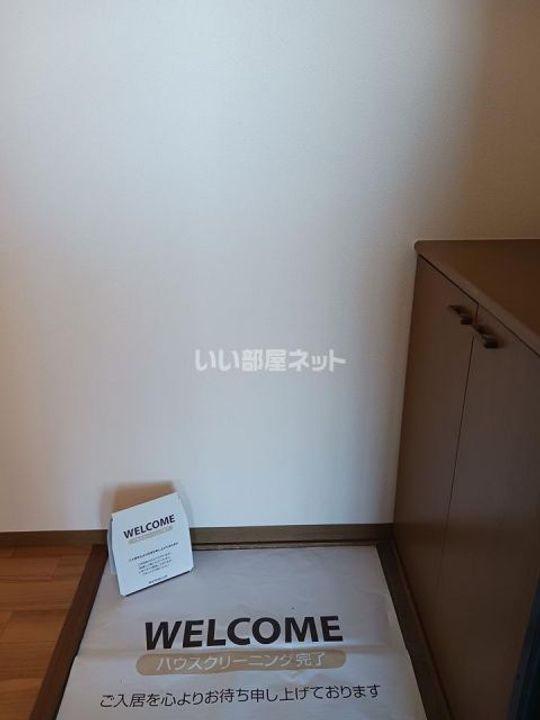 グランメゾン・I B棟の玄関
