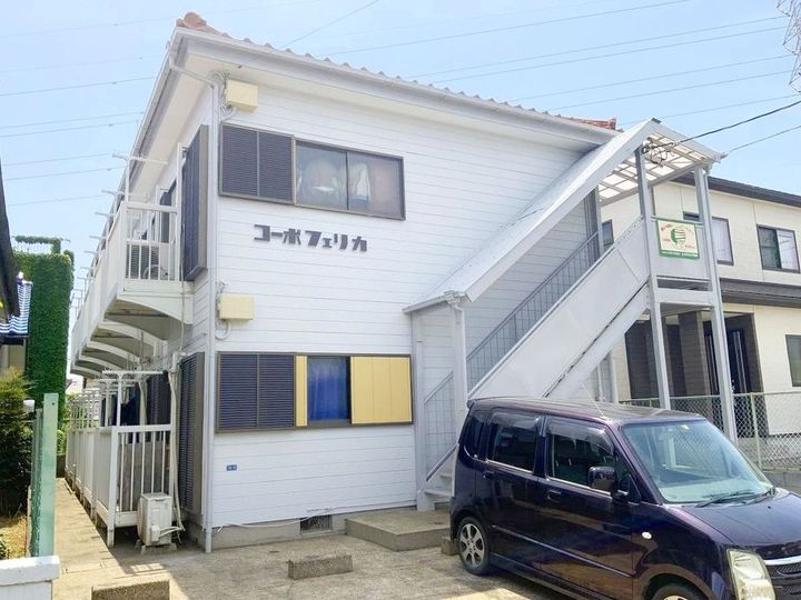 コーポフェリカの外観