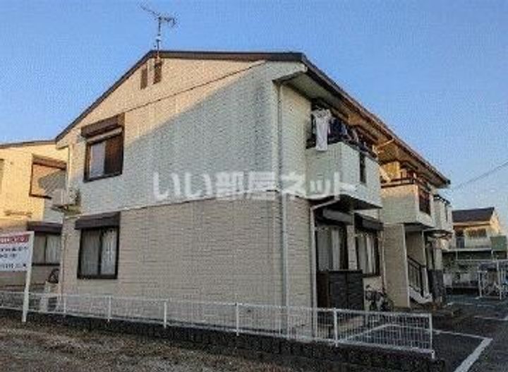 ハイツサンフジの外観