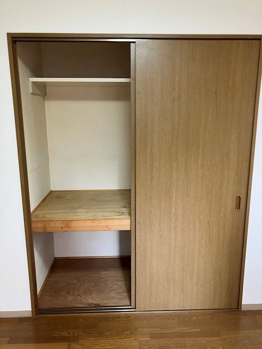 神奈川県横浜市金沢区釜利谷西1(アパート)の賃貸物件の内装