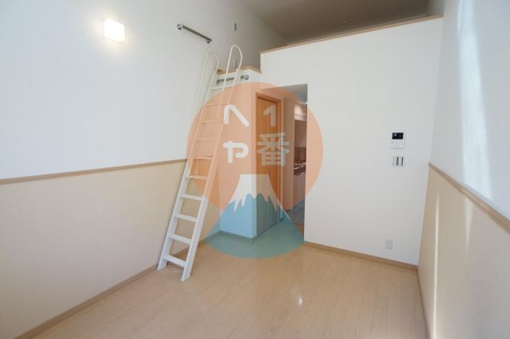 神奈川県小田原市国府津2(アパート)の賃貸物件の居間