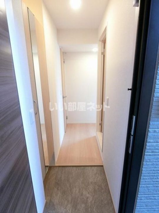広島県広島市安佐南区東野2(アパート)の賃貸物件の玄関