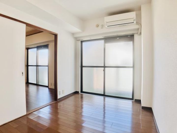 ニューハイツ中落合の居間