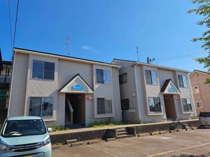 新潟県新潟市北区太夫浜新町2(アパート)の賃貸物件の外観