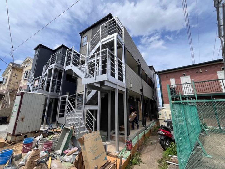 神奈川県横浜市西区東久保町(アパート)の賃貸物件の外観