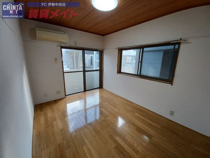 ドリームハイツの居間