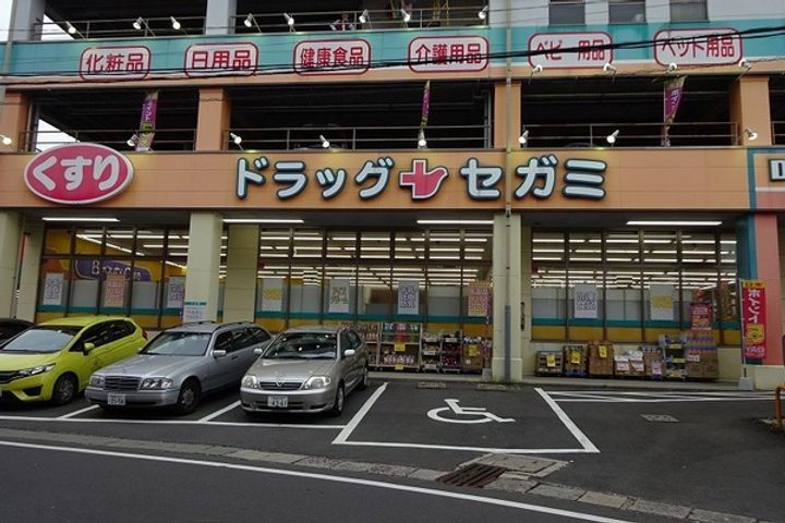 七福ビルの周辺